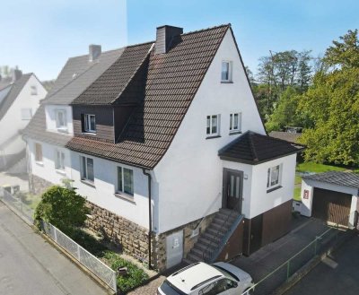 Provisionsfrei - Gepflegtes 1-2 Familienhaus mit Garage und großem Garten in Kassel-Forstfeld