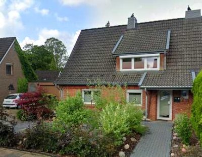 Günstiges, gepflegtes 3-Zimmer-Reihenendhaus mit EBK in Rendsburg