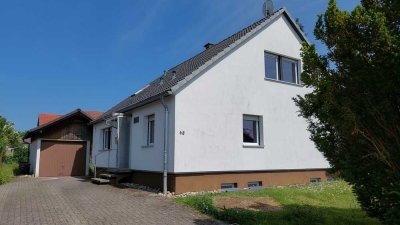 Haus sucht glückliche Familie