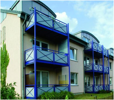 Zentrale, sonnige 2 Zimmer Wohnung mit Südbalkon und Stellplatz