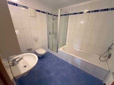 Helle 2-Zimmer Dachgeschosswohnung in Wallerstein