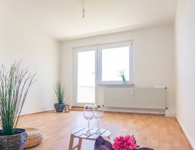 3-Raum-Erdgeschosswohnung mit Balkon