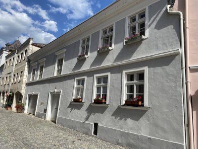 Voll möblierte Wohnung in Stein direkt an DPU und nahe KL