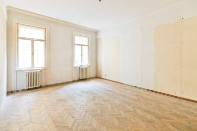 Charmante Altbauwohnung in einer der Bestlagen Badens - mit Terrasse und Aufzug - sanierungsbedürftig mit viel Potential
