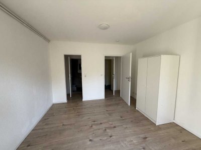 Möbliertes Apartment in gefragter Wohnlage Nähe Unterbacher See + WiFi