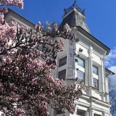 Geschichte trifft Moderne-Stilvolle  2,5-Zimmer Wohnung in  Solingen Mitte