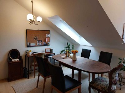 Stilvolle, gepflegte 3-Raum-DG-Wohnung in Dorfen