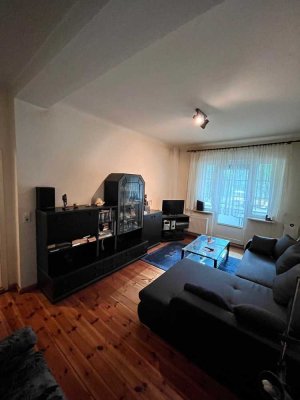 Attraktive 1-Zimmerwohnung mit Balkon in schöner Lage Treptows
