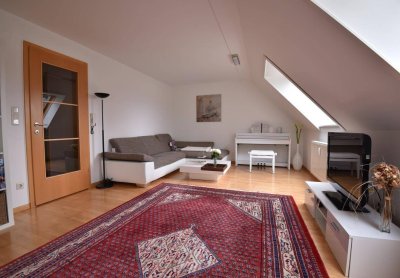 Gepflegte 3-Zimmerwohnung mit Berg- und Grünblick