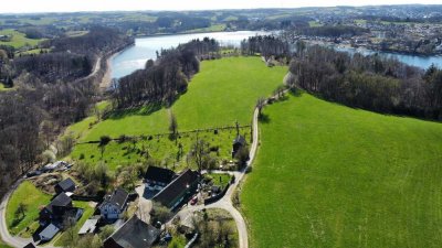 Wohnen auf altem Bauernhof an der Bevertalsperre - incl Küche und Stellplatz