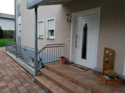 Vermiete Einliegerwohnung in Reichertshofen