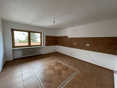 Topsanierte 4 Zimmer Wohnung auf 133 m² in Nürnberg Gartenstadt mit 2 Bädern uvm.!