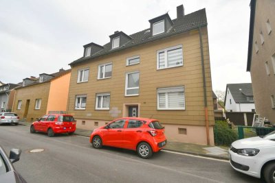 Attraktive 2,5 Raum-Wohnung mit Einbauküche und Gartennutzung!!