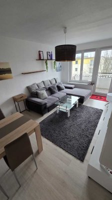 Möblierte 3-Zimmer-Wohnung mit Balkon im 3. OG in Pankow (mit Balkonkraftwerk)