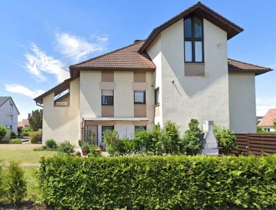 Stilvolle 3-Zimmer-Wohnung mit Balkon und Einbauküche in Emmendingen