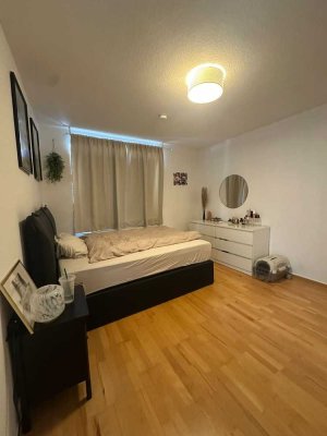 Wohnung in lebendiger Gegend Neu-Isenburgs