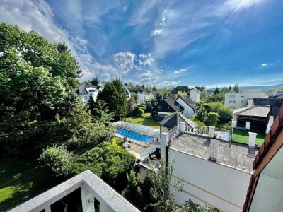 Wunderschönes Wohndomizil mit EBK in bester Halbhöhenlage von Wiesbaden!