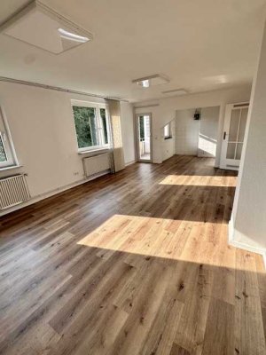 Ihre Chance! Gut gelegene 3-Zimmer-Wohnung mit Balkon – sofort einziehen und wohlfühlen!