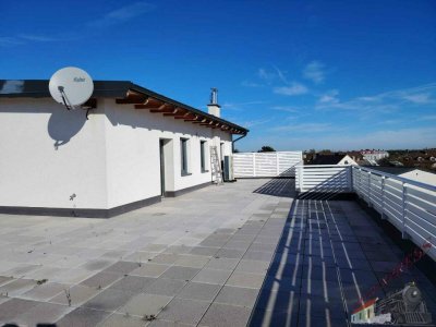 Moderne 3-Zimmerwohnung mit Balkon und großer Terrasse (50m²) wartet auf Sie! - auch für Investoren geeignet!