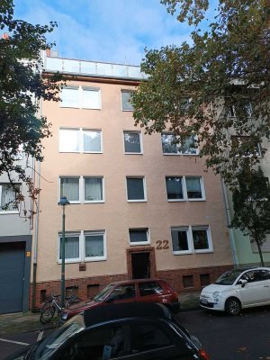 HELLE SINGLE WOHNUNG in Derendorf