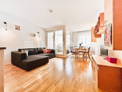 Stellplatz und Loggia - Top geschnitten und modern!