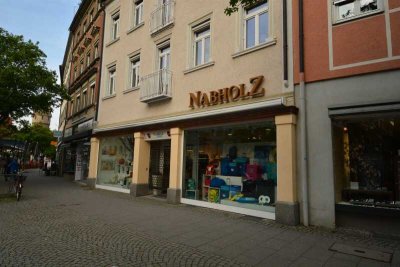 EINZELSTÜCK: 5,5-ZIMMER-MAISONETTEWOHNUNG AM MARIENPLATZ IN RV MIT TRAUMHAFTER DACHTERRASSE!