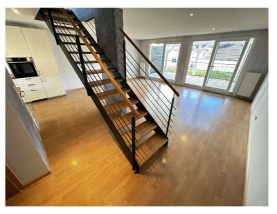 Gepflegte 3-Zimmer Maisonette-Wohnung mit überdachter Terrasse in Gengenbach