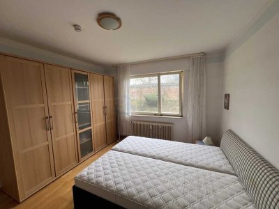 BAD HOMBURG: 3 Zimmerwohnung mit Loggia in begehrter zentraler Wohnlage
