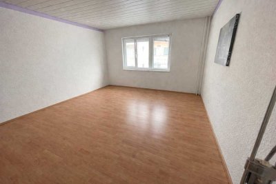 Attraktive 1-Zimmer-Wohnung mit Aufzug und Einbauküche in Ludwigshafen-Friesenheim