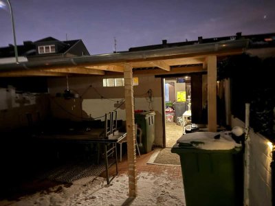 Gepflegtes Reihenhaus mit Garage in Düren