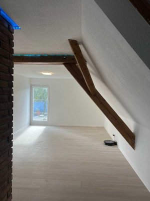 Sanierte Wohnung mit zwei Zimmern und Einbauküche in Balingen