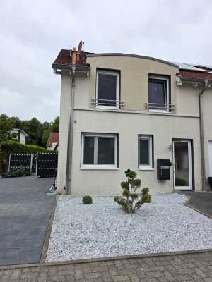Top renoviertes Reiheneckhaus – 163 m² Wohnkomfort zum Verlieben!
