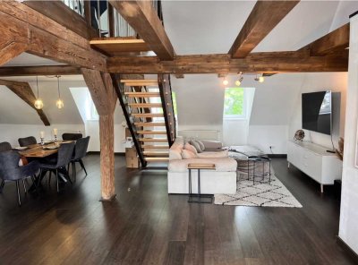 IMMO-LOVE Pöttmes: Traumhafte 3 ZKB Maisonettewohnung mit ca. 118 m²!