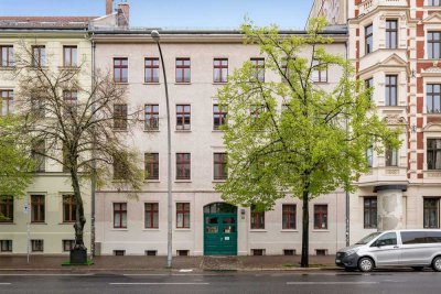 Hübsche Altbauwohnung an der Torstraße mit 2 Zimmern und kleiner Terrasse - aktuell vermietet