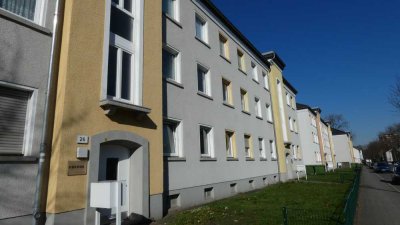 ***Gemütliche 2-Zimmerwohnung mit großem Balkon sucht Sie!***