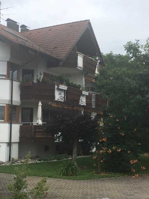 Schöne, geräumige vier Zimmer Wohnung in Bodenseekreis, Eriskirch