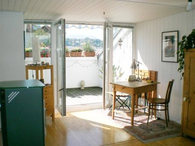 Nahe Andräviertel: Dachgeschoß-Loft mit uneinsehbarer Terrasse