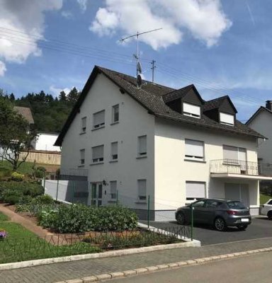 Freundliche 2-Zimmer-EG-Wohnung mit Einbauküche in Bruch