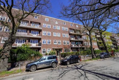 Winterhude pur: Attraktive 3-Zimmer-Dachgeschosswohnung in Stadtparknähe
