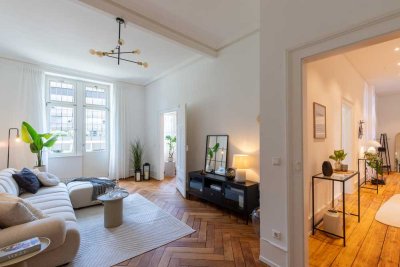 Hochwertig Sanierte Altbauwohnung in Innenstadtlage