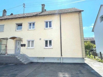 Platz für die Familie! Attraktives Zweifamilienhaus in sonniger Wohnlage!