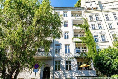 Unbefristet vermietete 5-Zimmer-Altbauwohnung am Landwehrkanal