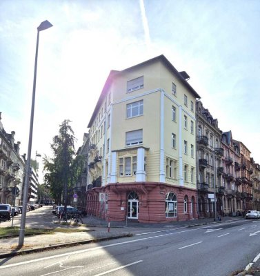 Maisonette-Wohnung zum Ausbau im Theaterviertel!