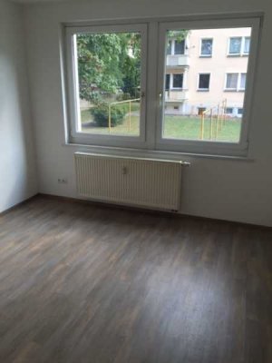 kernsanierte 3Rm-Wohngauf ca. 60m² mit Balkon und Tageslichtbad