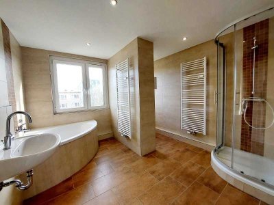 Familienwohnug / Balkon / Gäste-WC