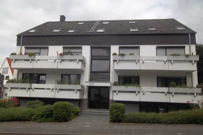 Moderne, komf. Souterrain-Wohnung (hell !!, da nur halbes Geschoss im UG) in Do-Kirchhörde