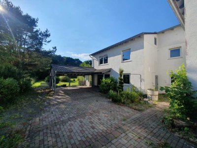 Häuser-Komplex (2 Häuser/ Haus) mit großem und ruhigem Freizeitgrundstück, Mehrgenerationen-Ansatz