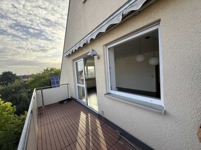 Gepflegte 3 ZKB-Maisonettenwohnung mit Balkon