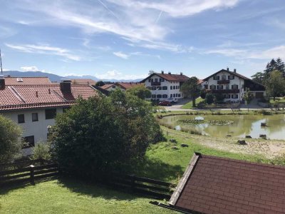 Wunderschöne Doppelhaushälfte mit Bergblick