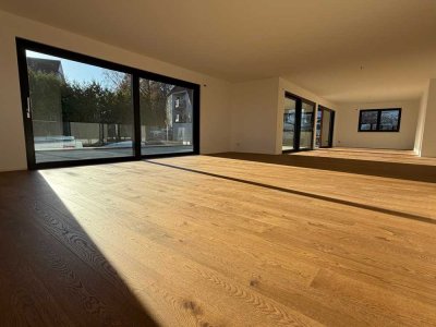 Luxuriöse 4 Zimmer Whg mit 90qm Südwest-Terrasse am Toelleturm, Parkett, Fußbodenheizung, QNG-Siegel